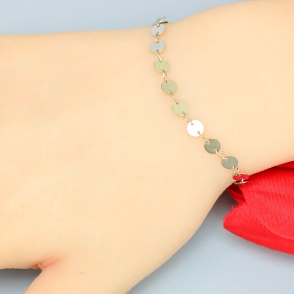 "Elegant & Trendy Bracelet, A Perfect Gift for Women, Thoughtful, EVCH1557 - Picture 9 of 10